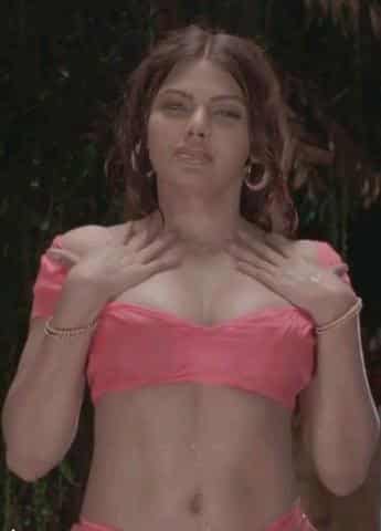 Sherlyn Chopra – Keencho Magar Pyaar Se